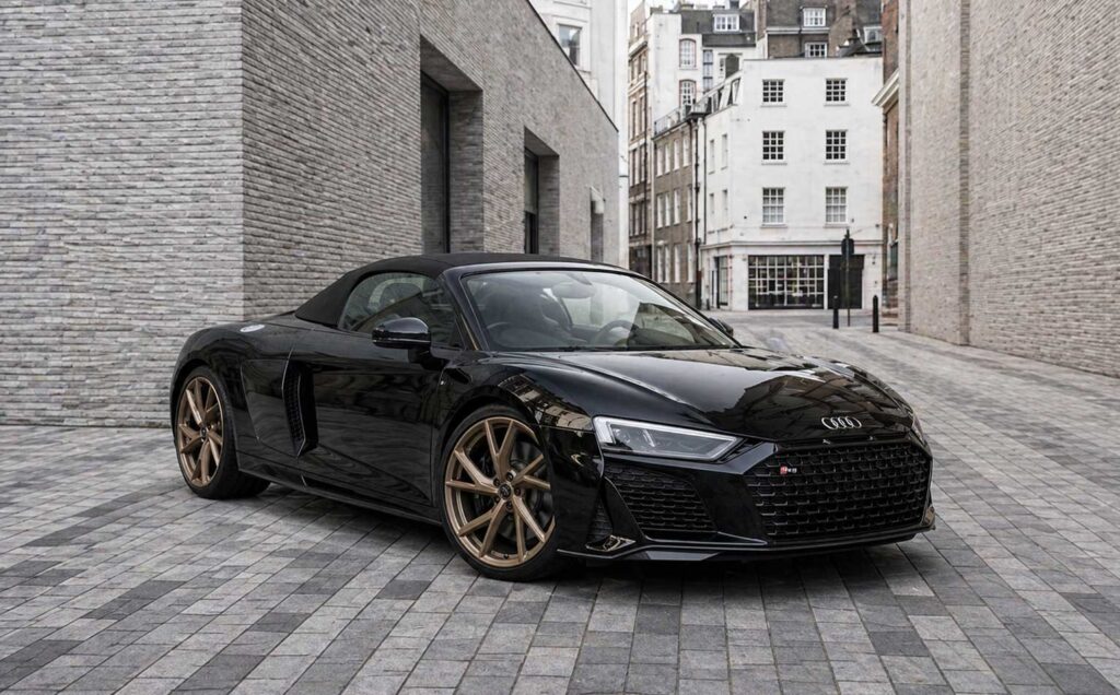 Audi R8 Performance Spyder Black