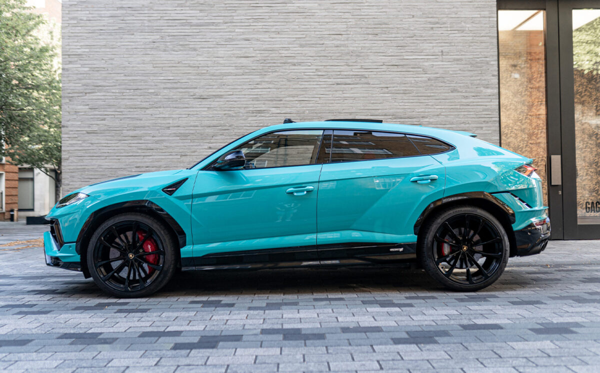 Lamborghini - Image 4