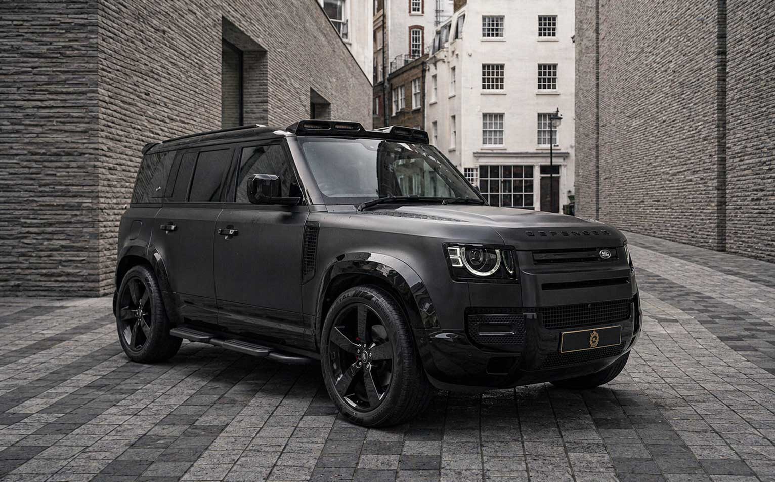 Land Rover Defender 110 Satin Black