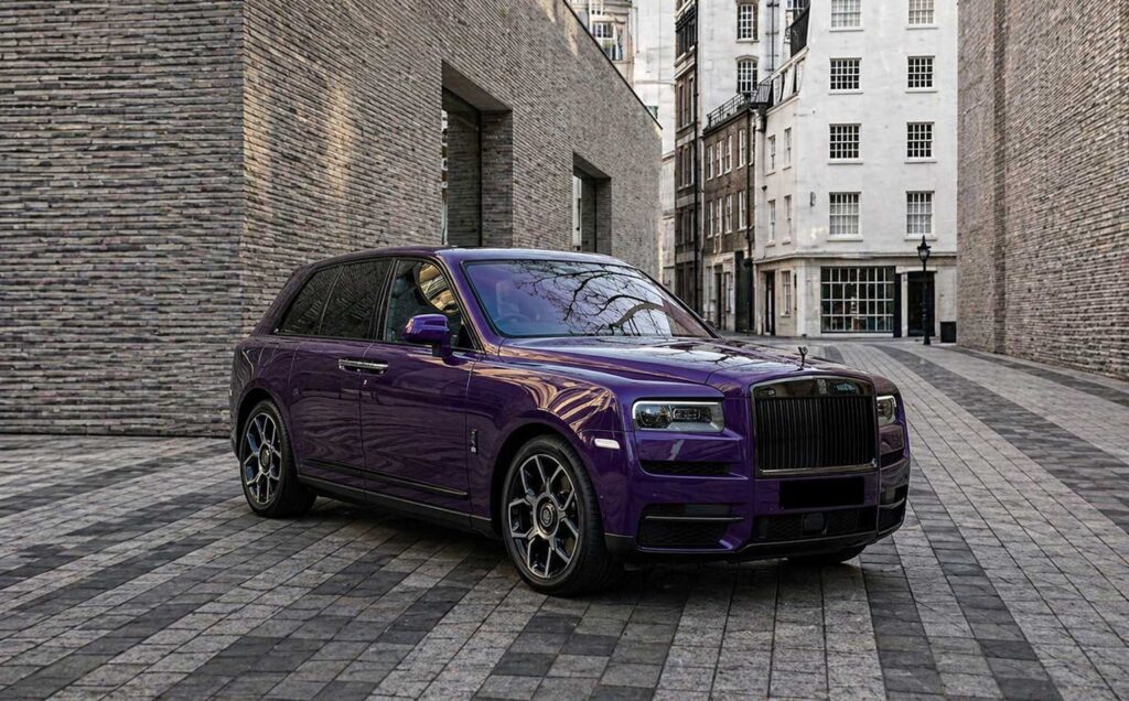 Rolls Royce Cullinan Black Badge Purple