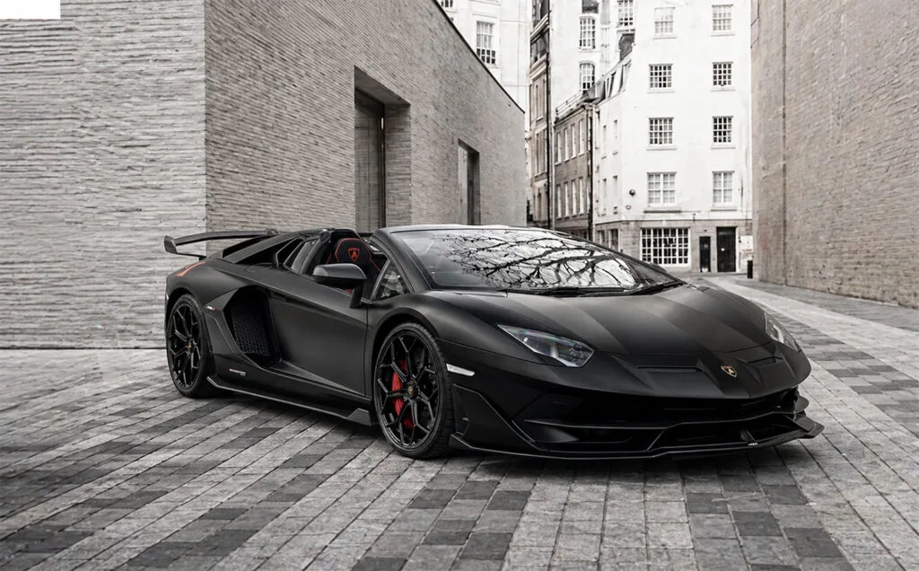Lamborghini Aventador SVJ Roadster